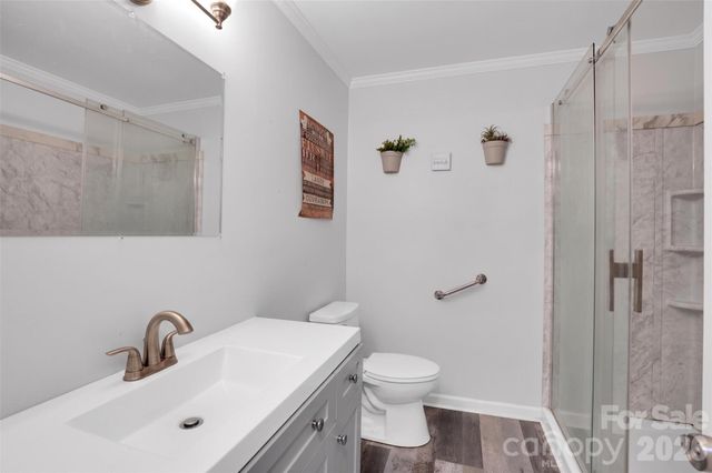 1616 Mcallister Drive, Charlotte, NC 28216