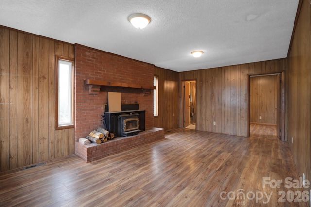1616 Mcallister Drive, Charlotte, NC 28216