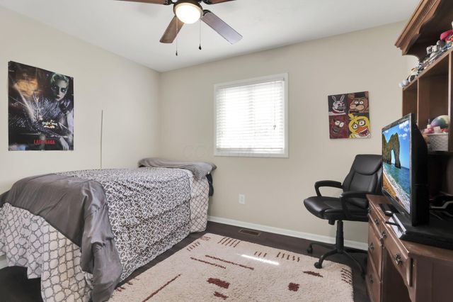 5020 Deeds Road SW, Granville, OH 43023