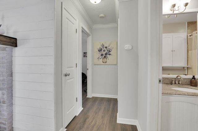 5020 Deeds Road SW, Granville, OH 43023