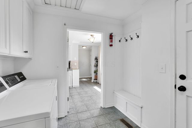 5020 Deeds Road SW, Granville, OH 43023