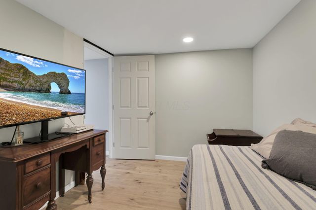 5020 Deeds Road SW, Granville, OH 43023