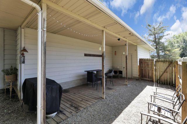 5020 Deeds Road SW, Granville, OH 43023