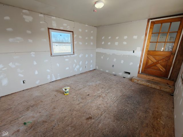 760 E 600 S, Shelbyville, IN 46176