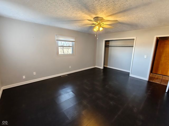 760 E 600 S, Shelbyville, IN 46176