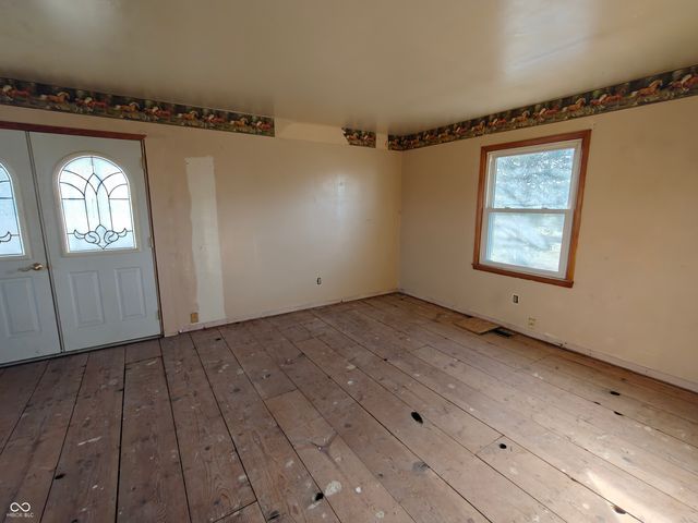 760 E 600 S, Shelbyville, IN 46176