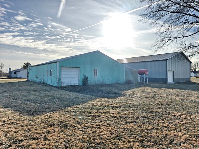 760 E 600 S, Shelbyville, IN 46176