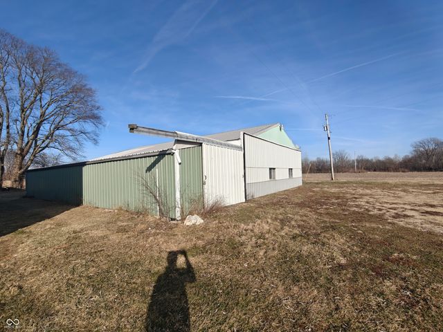 760 E 600 S, Shelbyville, IN 46176