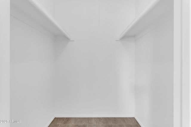 2221 W FARMDALE Avenue 17, Mesa, AZ 85202