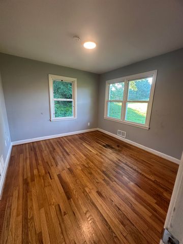 3055 Huntington Drive, Spartanburg, SC 29302