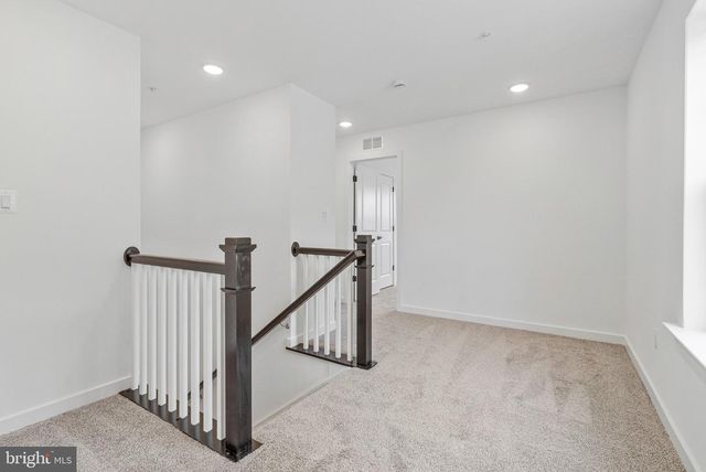 5729 HOWARD DR, Glen Burnie, MD 21061