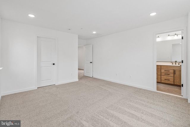 5729 HOWARD DR, Glen Burnie, MD 21061