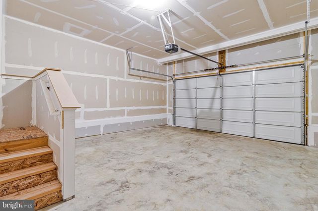 5729 HOWARD DR, Glen Burnie, MD 21061