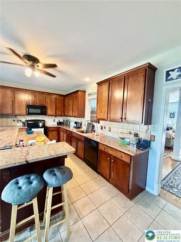 229 Patterson Walk, Forks Twp, PA 18040