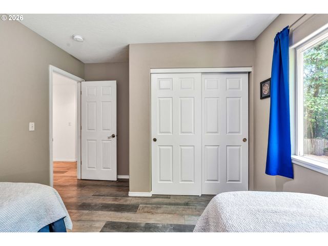 389 Nw SADIE Ct, Hillsboro, OR 97124