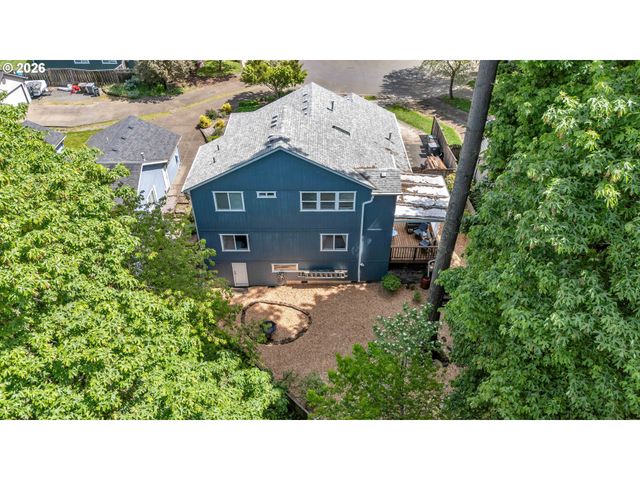389 Nw SADIE Ct, Hillsboro, OR 97124