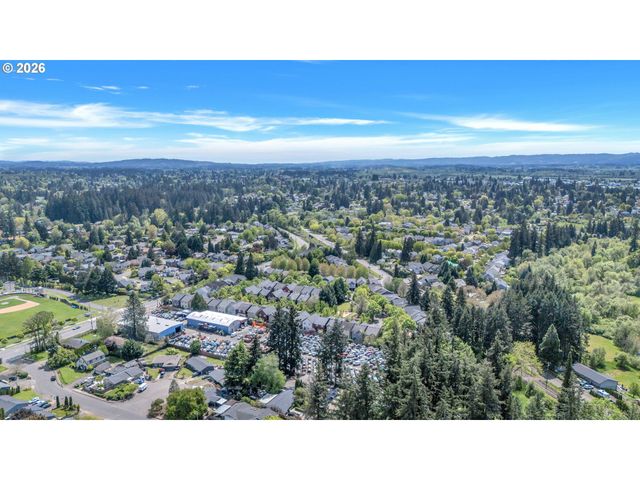 389 Nw SADIE Ct, Hillsboro, OR 97124