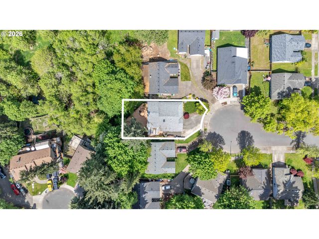 389 Nw SADIE Ct, Hillsboro, OR 97124