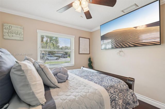 11573 NW 39th Pl, Coral Springs, FL 33065