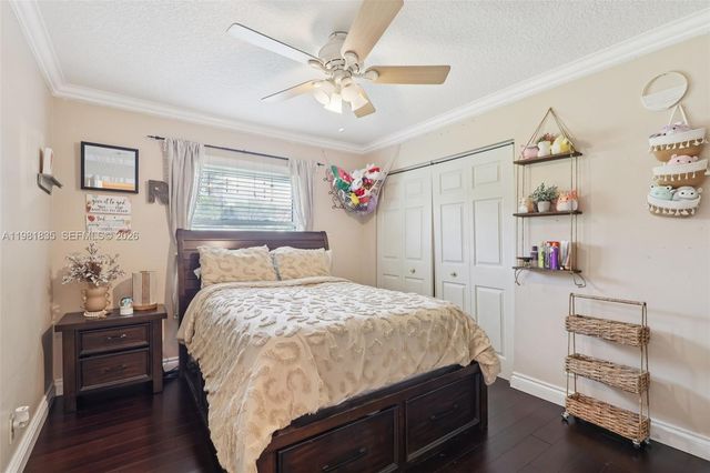 11573 NW 39th Pl, Coral Springs, FL 33065