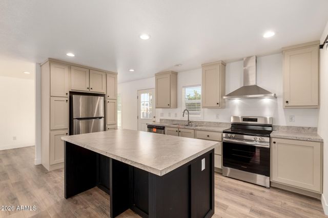 7836 E JAVELINA Avenue, Mesa, AZ 85209