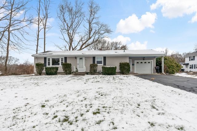 146 Swansom Rd, Swansea, MA 02777