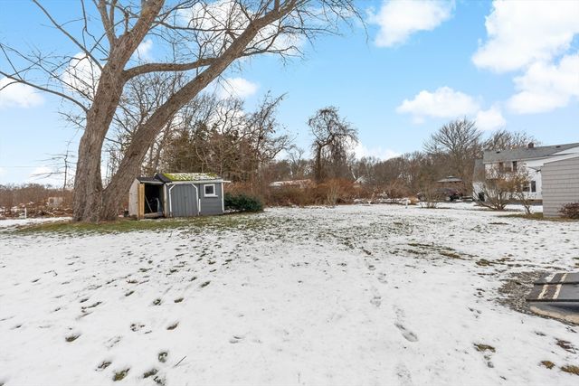 146 Swansom Rd, Swansea, MA 02777