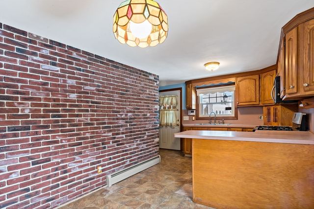 146 Swansom Rd, Swansea, MA 02777