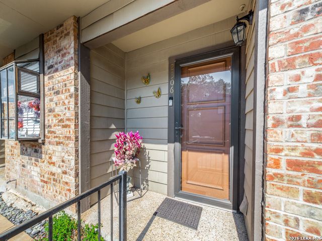 11815 Vance Jackson Rd Apt 2306, San Antonio, TX 78230