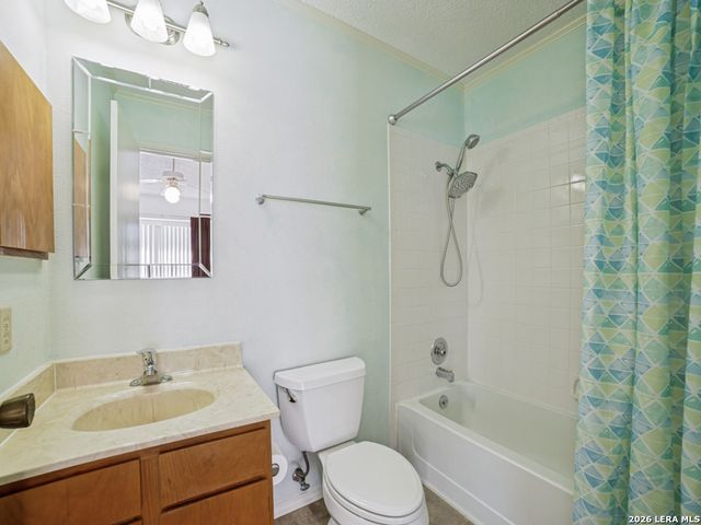11815 Vance Jackson Rd Apt 2306, San Antonio, TX 78230