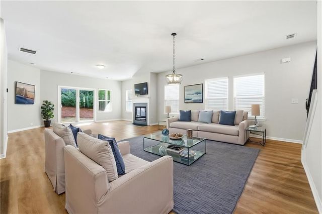 2719 Morgan Spring Trail, Buford, GA 30519