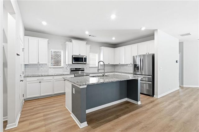 2719 Morgan Spring Trail, Buford, GA 30519