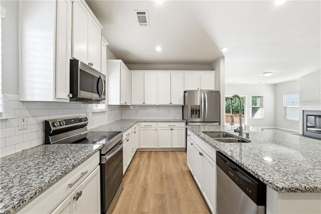 2719 Morgan Spring Trail, Buford, GA 30519