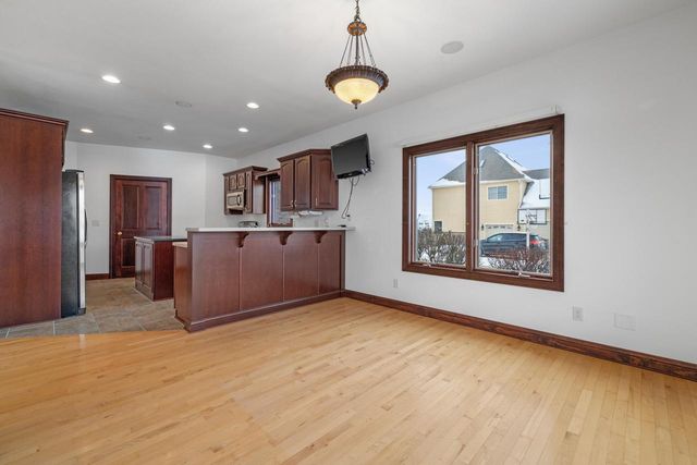 145 Victoria CIRCLE, Union Grove, WI 53182