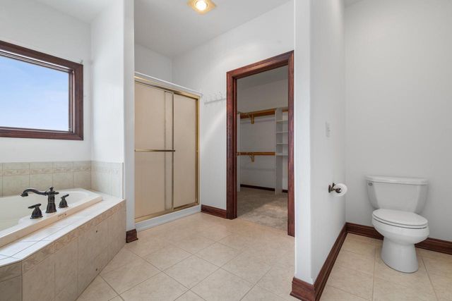 145 Victoria CIRCLE, Union Grove, WI 53182