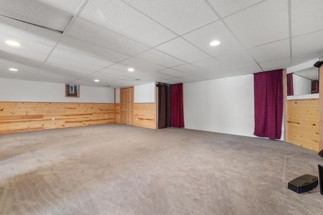 145 Victoria CIRCLE, Union Grove, WI 53182