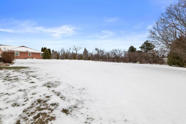 145 Victoria CIRCLE, Union Grove, WI 53182