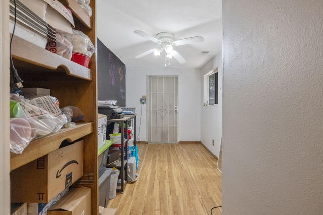 1420 W Meadow Avenue, Visalia, CA 93277