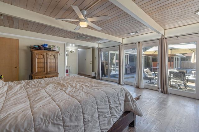 1420 W Meadow Avenue, Visalia, CA 93277