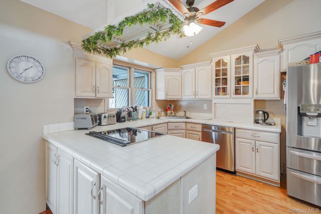 99 Rustic Avenue, Medford, NY 11763