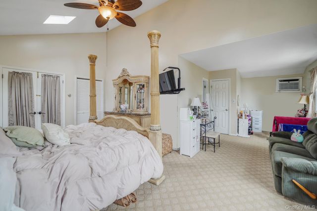 99 Rustic Avenue, Medford, NY 11763