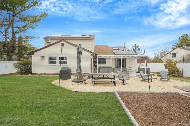 99 Rustic Avenue, Medford, NY 11763