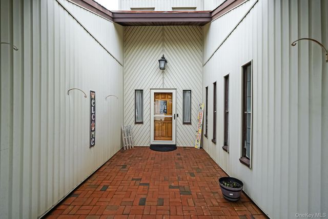 99 Rustic Avenue, Medford, NY 11763