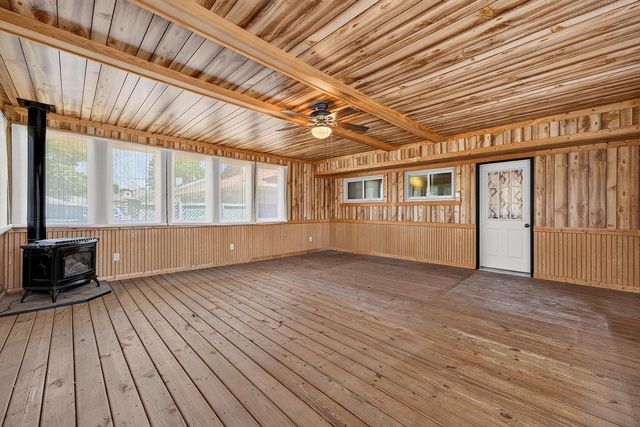 6527 S 18th STREET, Milwaukee, WI 53221