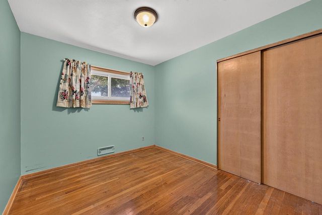 6527 S 18th STREET, Milwaukee, WI 53221