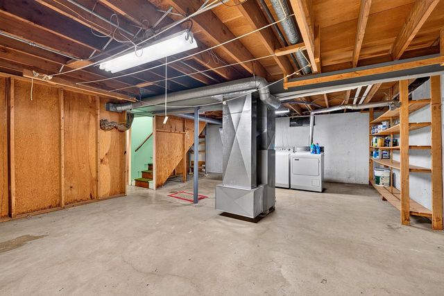 6527 S 18th STREET, Milwaukee, WI 53221