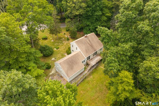 35 Oakridge Drive, Old Lyme, CT 06371