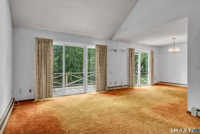 35 Oakridge Drive, Old Lyme, CT 06371