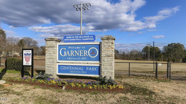 152 Velvet Rdg Way, Garner, NC 27529