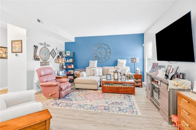 1601 Wimbledon Drive, Fairborn, OH 45324